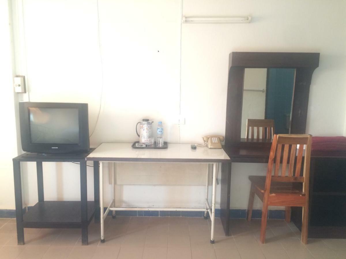 Thairungruang Hotel Surat Thani Exterior photo